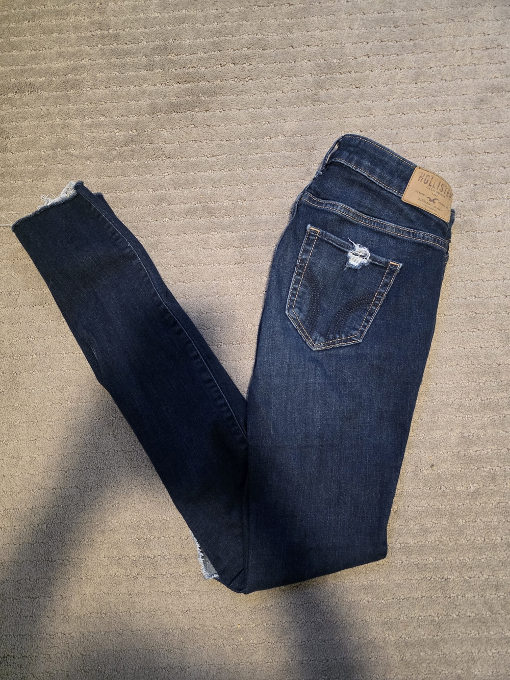Hollister Dark Blue Women's Skinny Jeans
